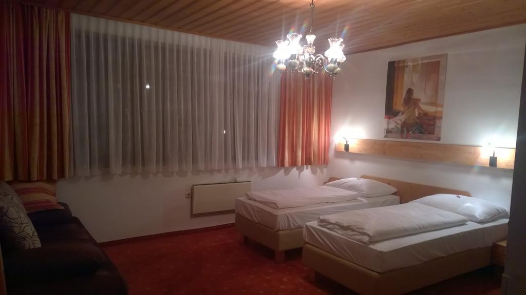Gasthof Pichler Bruck an der Mur Quarto foto